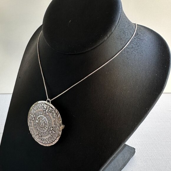Mexican Sterling Aztec Calendar Pendant - Picture 4 of 10